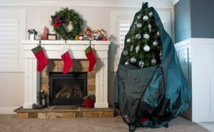 how to wrap a Christmas tree for storage