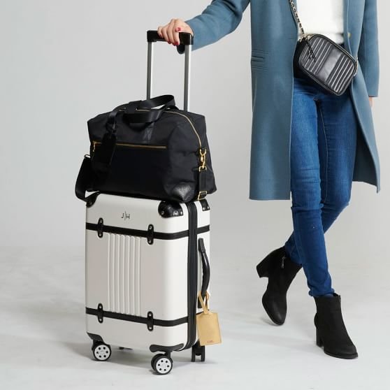 what is a soft sided garment bag